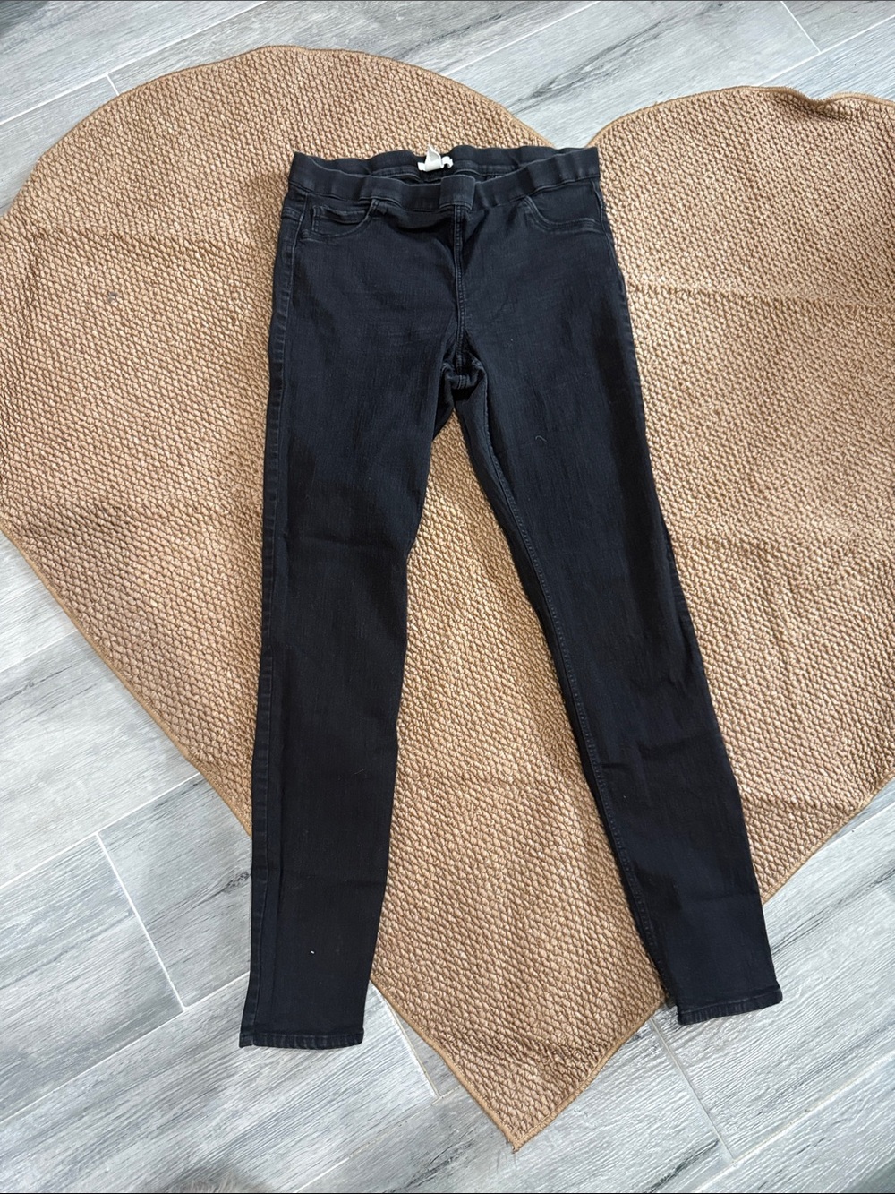 H&M Black Women's Skinny Jeans - Stretch High-Rise